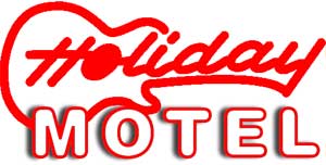 Calling All Songwriters, Poets, Comedians and Authors to “Thursday Writer’s Night” at Door County’s Holiday Music Motel!